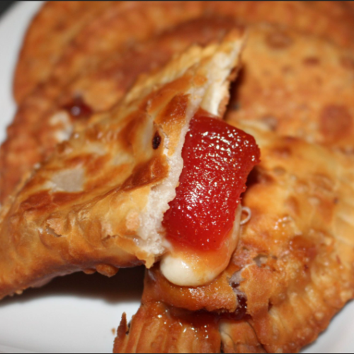 Empanada de Guayaba y Queso